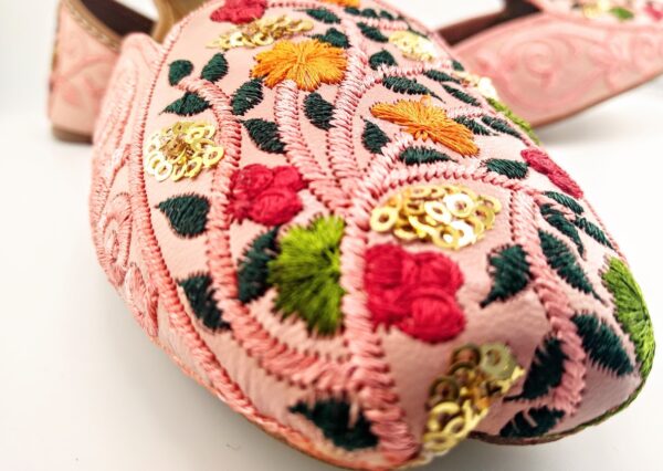 Floral Embroidery Leather Khussa
